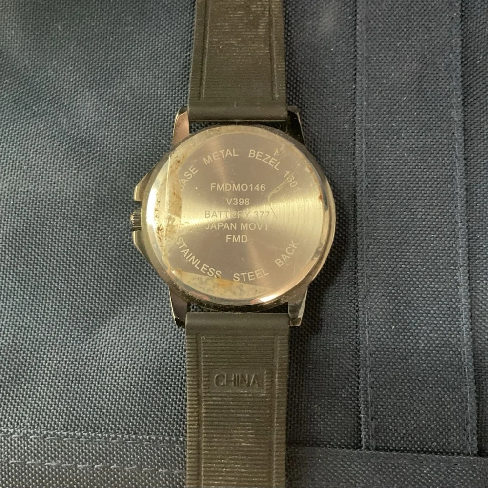 Men’s Oversized FMDMO146 Analog Watch Black Tone Quartz – Needs Battery